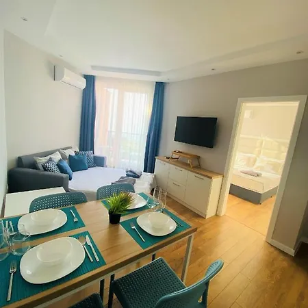 Apartment Yungata Penthouse In Casa Paradiso , юнгата *