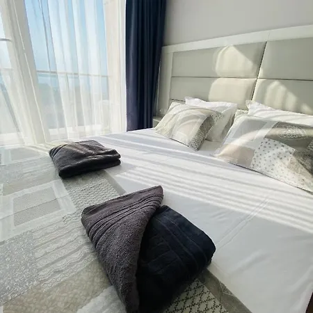 Yungata Penthouse In Casa Paradiso , юнгата Ахтопол